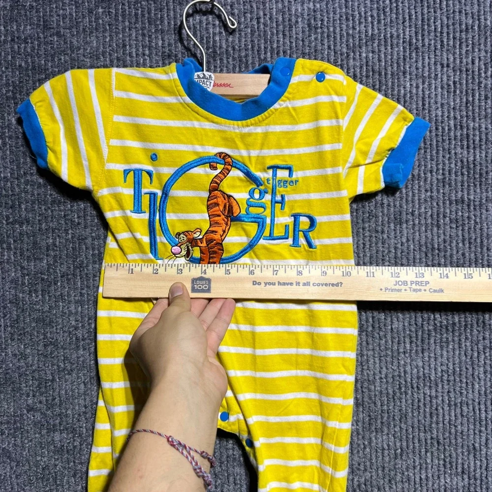 Vintage The Disney Store Tigger Romper Kids 12M Yellow Striped Embroidered Snaps